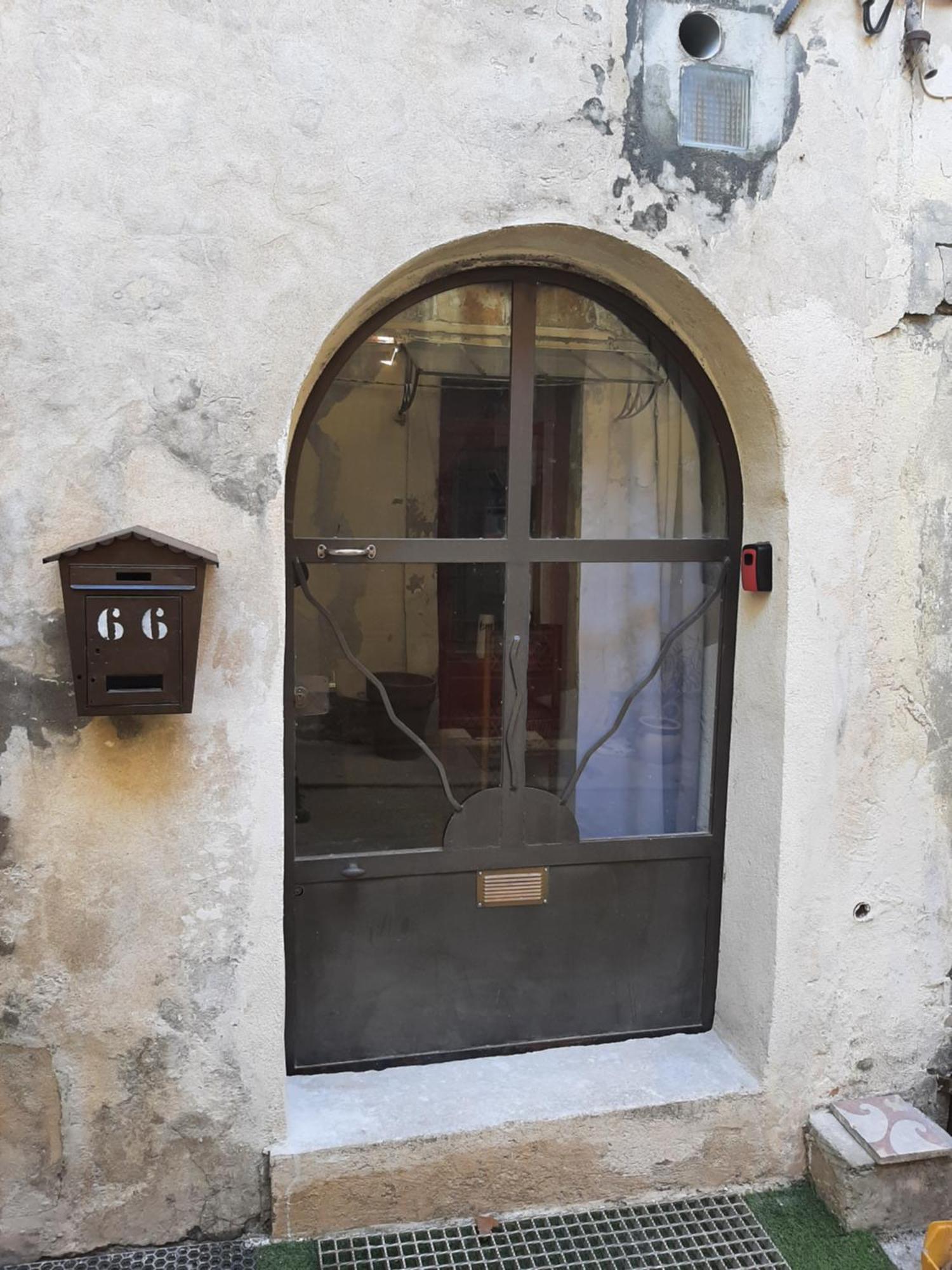 Apartmán L Oustau Des Arenes Arles Exteriér fotografie